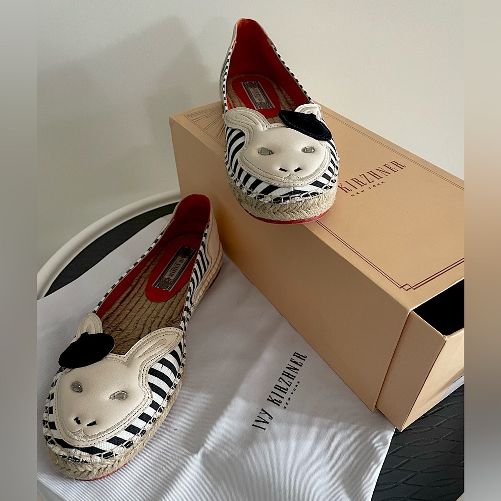 Ivy Kirzhner Bonkers Espadrille bunny face tan/black and white stripes. Size 8 M